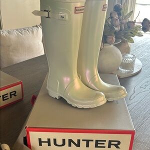 Hunter Pearl White Rain Boots